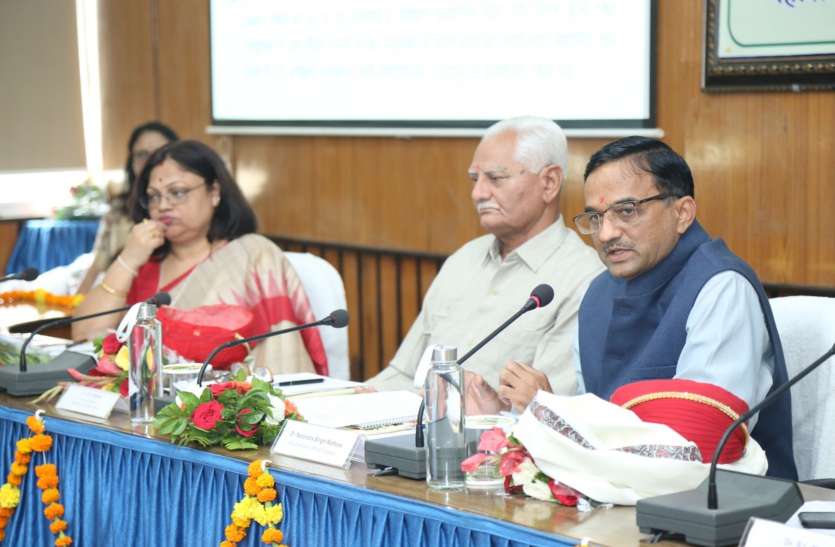दो ही तरीकों से दुगुनी हो सकती है किसानों की आय दो ही तरीकों से दुगुनी हो सकती है किसानों की आय