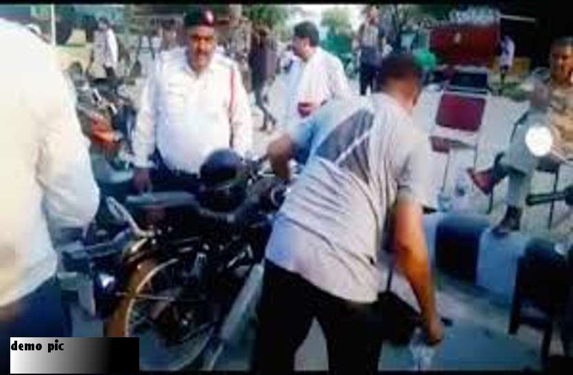jaipur traffic police जयपुर में पावर बाइक्स के खिलाफ बड़ा अभियान, एक ही जगह पकड़ी 74 बाइक, काटे 933 चालान