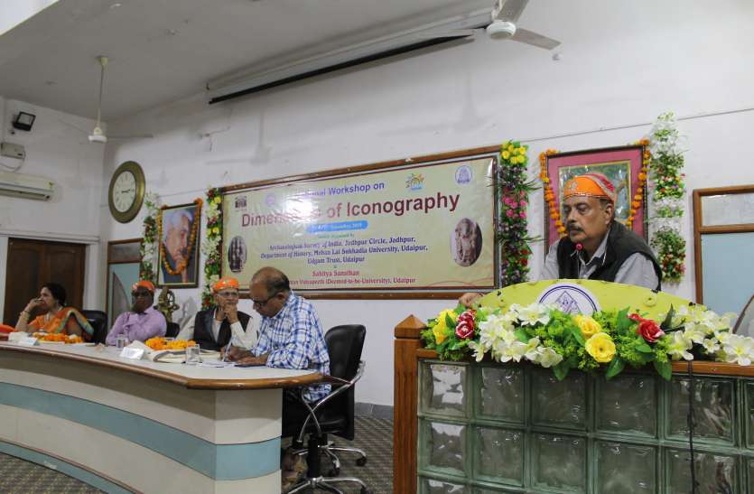 हड़प्पा की मूर्ति में राजा का अंकन -प्रो. मणि हड़प्पा की मूर्ति में राजा का अंकन