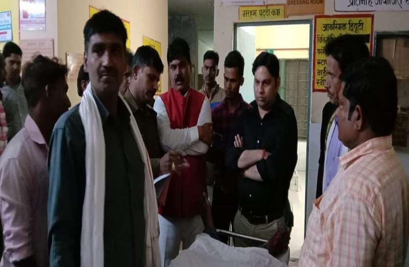 ऐसा हृदय विदारक हादसा कि घर में मच गया कोहराम, पिता के सामने था दोनों की विदाई का मंजर, जानकर आंखे छलक उठेंगी ऐसा हृदय विदारक हादसा कि घर में मच गया कोहराम, पिता के सामने था दोनों की विदाई का मंजर, जानकर आंखे छलक उठेंगी