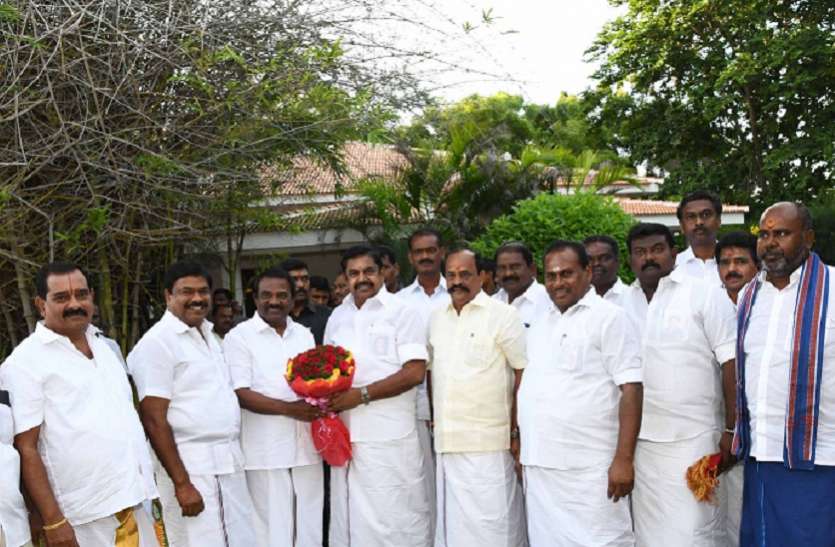 AIADMK will remain in power: Palaniswami AIADMK बनी रहेगी सत्ता में, Rajinikanth का शायद यही इशारा : पलनीस्वामी