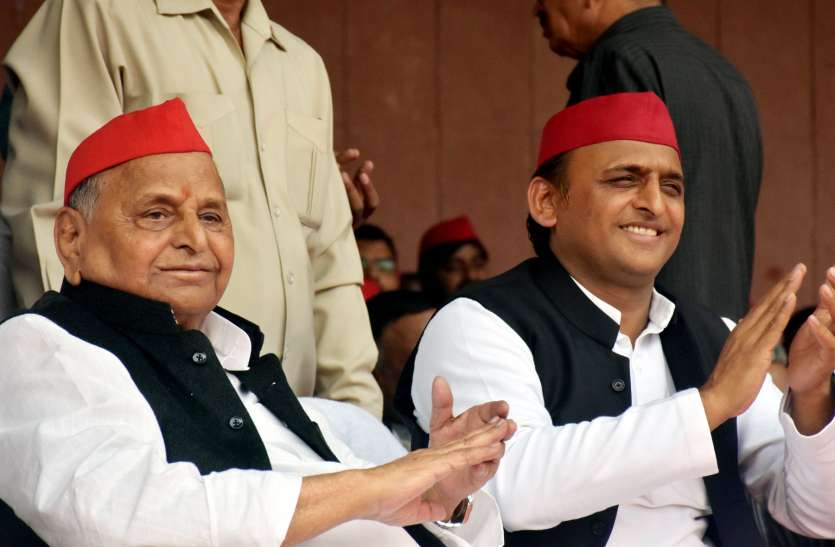 Mulaym Singh Yadav यहां सपाइयों ने ऐसे मनाया मुलायम का जन्मदिन, कहा- विकास का दूसरा नाम हैं मुलायम सिंह यादव