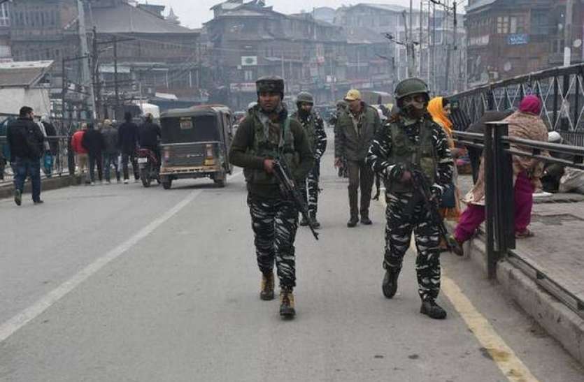 jammu file photo कश्मीर में फिर बिगड़े हालात! सामान्य जनजीवन के बाद घाटी फिर से बंद