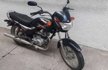 This Is The Cheapest and Best Mileage Indian Bike सालों से भारतीयों की पहली पसंद है ये बाइक, देती है 90 Kmpl का जबरदस्त माइलेज