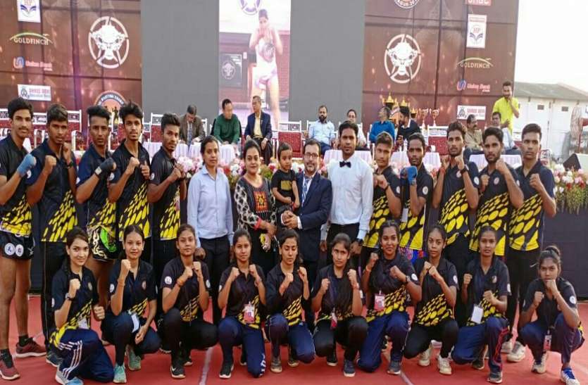 म्यूथाई चैंपियनशिप में छत्तीसगढ़ के खिलाडिय़ों ने 6 स्वर्ण समेत 15 पदक जीते म्यूथाई चैंपियनशिप में छत्तीसगढ़ के खिलाडिय़ों ने 6 स्वर्ण समेत 15 पदक जीते