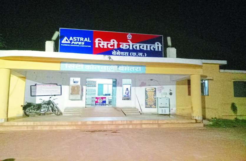 पढऩे की उम्र में नाबालिग बच्चे करने लगे जवानों के जैसा गंदा काम पढऩे की उम्र में नाबालिग बच्चे करने लगे जवानों के जैसा गंदा काम