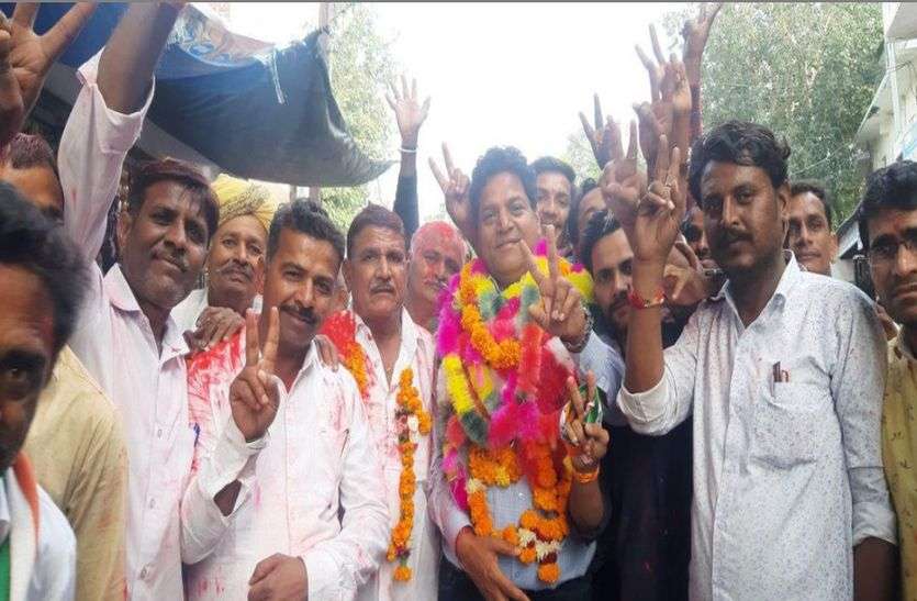 प्रेमराज बोहरा है पालिकाध्यक्ष विमला बोहरा के देवर, बोहरा को मिले 23 मत पालिकाध्यक्ष के देवर बने उपाध्यक्ष