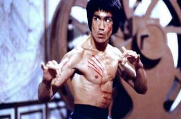 bruce lee birthday, 10 Surprising Facts About Bruce Lee इस घटना ने ब्रूस ली को बना दिया मार्शल आर्ट का बादशाह, आधे सेकेंड में करते थे ये काम, जानें 10 दिलचस्प बातें
