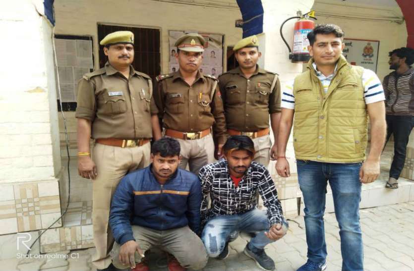 गोतस्करों का दुस्साहस, पुलिस टीम को ट्रक से कुचलने की कोशिश गोतस्करों का दुस्साहस, पुलिस टीम को ट्रक से कुचलने की कोशिश