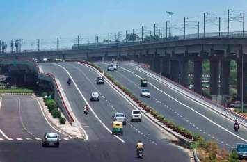 Cars Will Soon Run On The Mumbai Delhi Expressway मुंबई दिल्ली एक्सप्रेस-वे पर जल्द फर्राटे भरेगी कारें