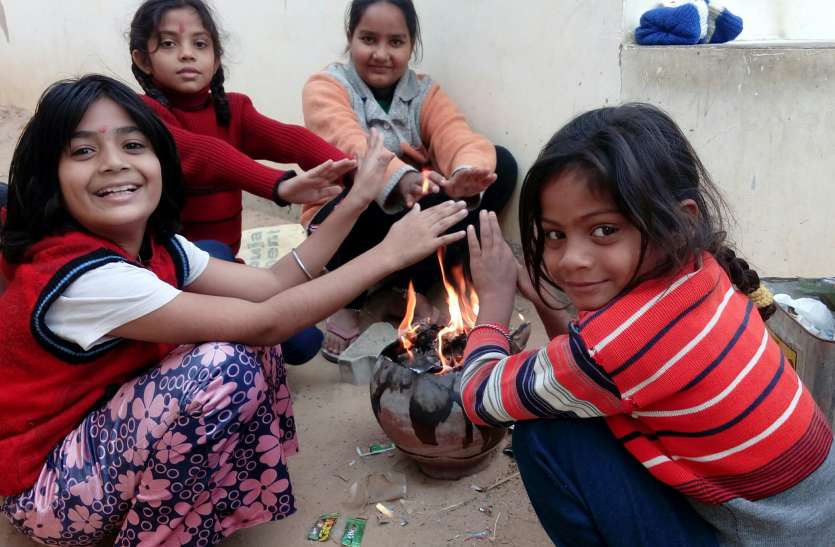 Rajasthan weather : मौसम ने ली करवट, कई जिलों में बारिश का अलर्ट Rajasthan weather : मौसम ने ली करवट, कई जिलों में बारिश का अलर्ट