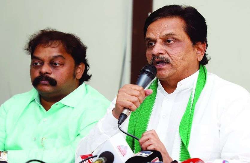 हार की भय से मेरे खिलाफ झूठा प्रचार : डॉ नाशी हार की भय से मेरे खिलाफ झूठा प्रचार : डॉ नाशी