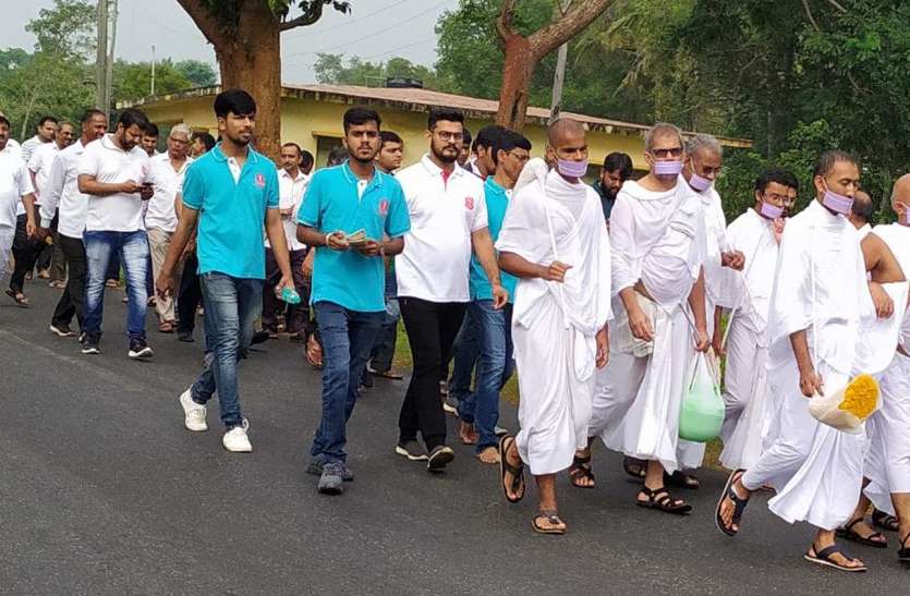 सदाचारपूर्ण रहे जीवन-आचार्य महाश्रमण सदाचारपूर्ण रहे जीवन-आचार्य महाश्रमण