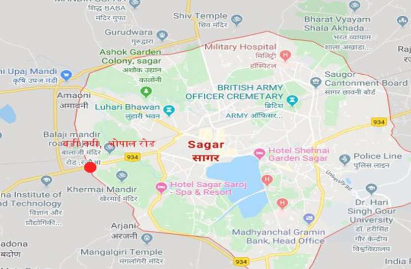 मासूम के खून से सड़क लाल हुई तो फिर आई भारी वाहन और नो एंट्री की सुध मासूम के खून से सड़क लाल हुई तो फिर आई भारी वाहन और नो एंट्री की सुध