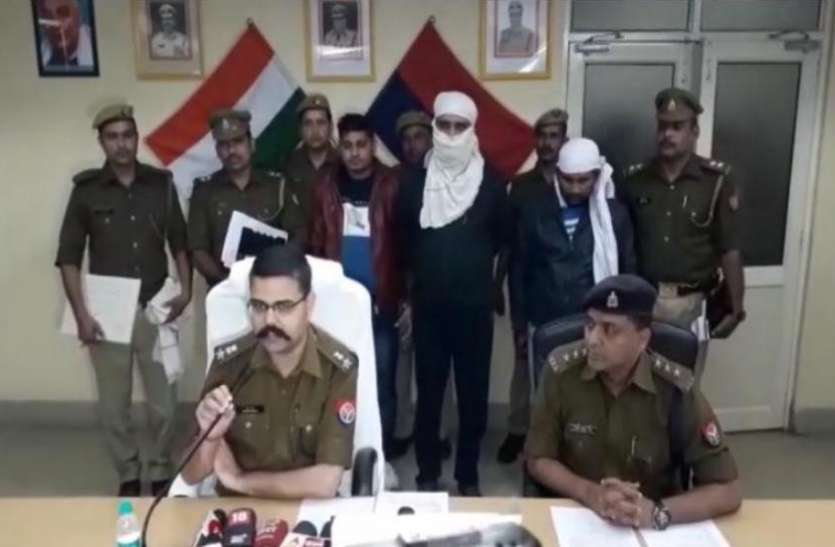 screenshot_from_2019-11-27_18-53-03.jpg BIG NEWS: सेना में भर्ती कराने वाले गिरोह का खुलासा, अफसरों की मिलीभगत से चल रहा था रैकेट, देखें वीडियो