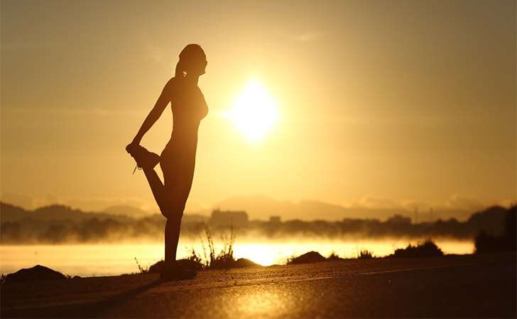 4184dea8-f6a9-4f8d-b95b-9df04784b99600-riseandshine-morningstretch_1.jpg