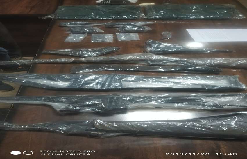नक्सलियों के साथ मिलकर युवा कांग्रेस का सदस्य रात में करता था ग्रामीणों से उगाही, ऐसे हुआ भंडाफोड़
