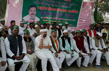 congress Support Farmers Protests Continue on 95th Day for Compensatio 95 दिनों से आंदोलन कर रहे किसानों की लड़ाई में कूदी कांग्रेस, लल्लू की बनारस कूच करने की चेतावनी