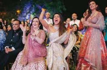 Many celebrities were in Jodhpur on Priyanka and Nick's wedding Priyanka and Nick's wedding पर दुनिया की हर दूसरी हस्ती जोधपुर में थी