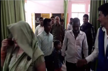 many people injured in a toad accident in shamli शादी समारोह में जा रहे परिवार की खुशी ऐसे मातम में हुई तब्दील कि देखने वाले भी रो पड़े