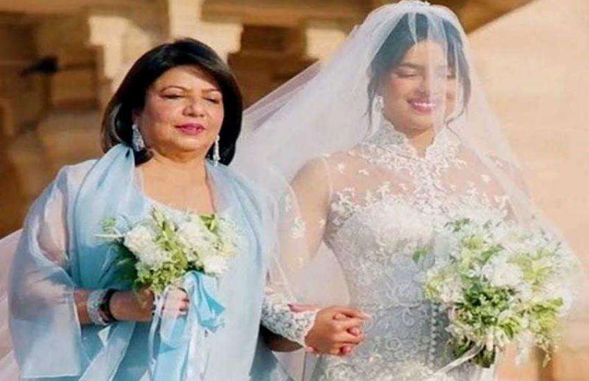 priyanka chopra with her mom madhu chopra