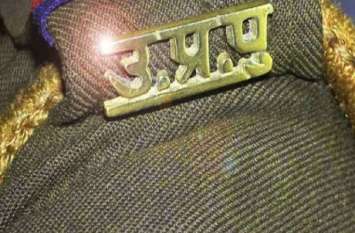 FIR Against Swat team policeman suspended for allegedly loot सर्राफा कारोबारियों को मारपीट कर लूट मामले में स्वाट टीम के आरोपी पुलिस वालों पर एफआईआर दर्ज