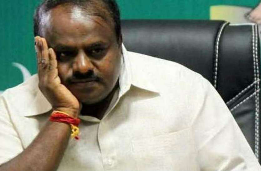 kumarswamy मेरे विकास कार्यों की बात कोई नहीं करता: कुमारस्वामी