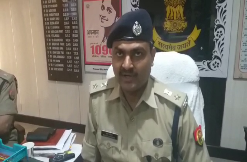 bagpat.jpg संदिग्ध परिस्थितियों में गायब हुई युवती तो एसपी के पास पहुंचे परिजन, लगाई ऐसी गुहार