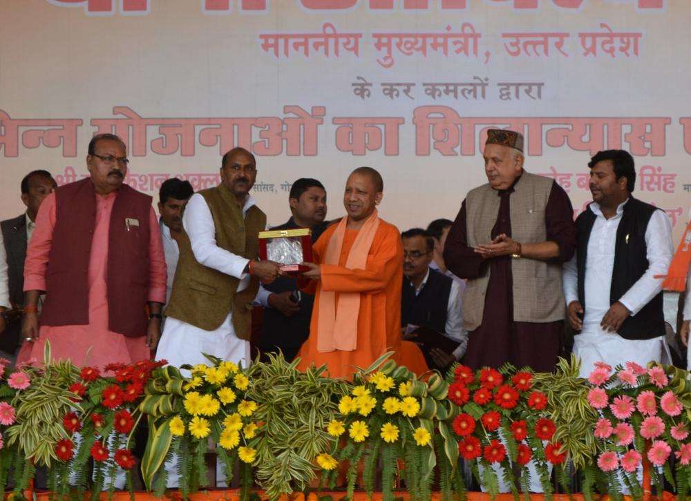 राप्ती नदी पर बने बढ़या ठाठर पुल का लोकार्पण, दो जिलों के सैकड़ों गांवों का आवागमन होगा सुगम