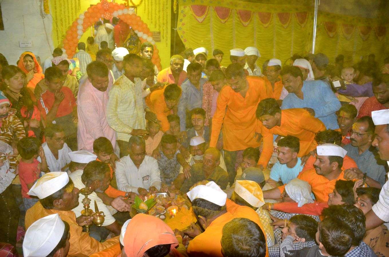 निमाड़ के इकलौते मंदिर में मनाया खंडेराव भगवान का जन्मोत्सव