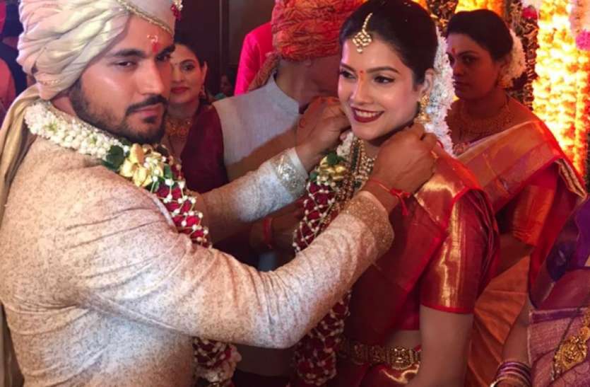 manish_pandey.jpeg टीम इंडिया के ये स्टार खिलाड़ी भी बंध गया शादी के बंधन में, इस एक्ट्रेस के साथ लिए फेरे