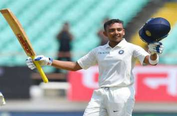 Prithvi Shaw returns Mumbai Ranji team open with Ajinkya Rahane मुंबई रणजी टीम में पृथ्वी शॉ की वापसी, अजिंक्य रहाणे के साथ करेंगे ओपन