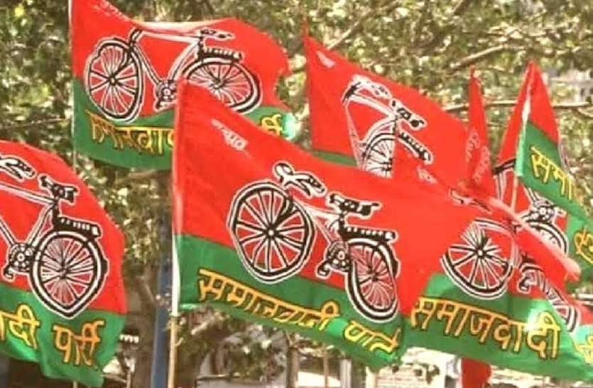 Samajwadi Party BSP के वोटबैंक में सेंधमारी को जुटी समाजवादी पार्टी