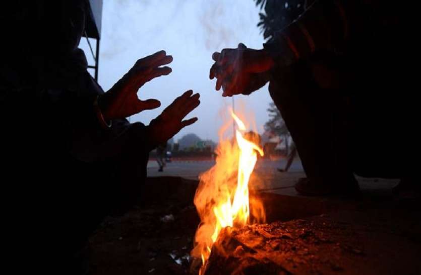 thand.jpg Weather Report: अगले चार दिनों में और बढ़ेगी ठंड, न्यूनतम तापमान 9 डिग्री पहुंचा