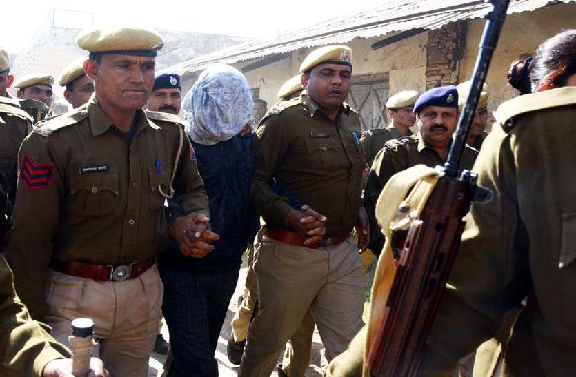पुलिस पूूछताछ में और गुनाह कबूल करेगा मासूम का हैवान आरोपी पुलिस पूूछताछ में और गुनाह कबूल करेगा मासूम का हैवान आरोपी
