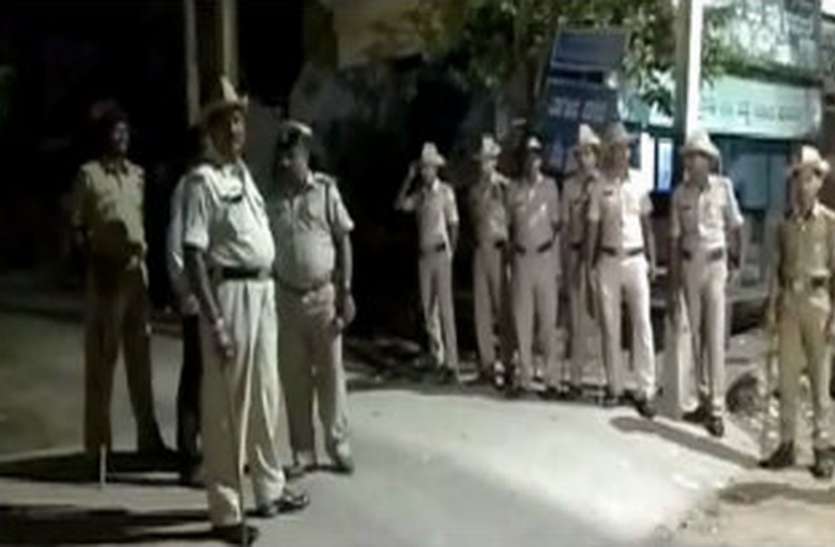 ,, हमारे घर से खाली हाथ लौटे आयकर अधिकारी