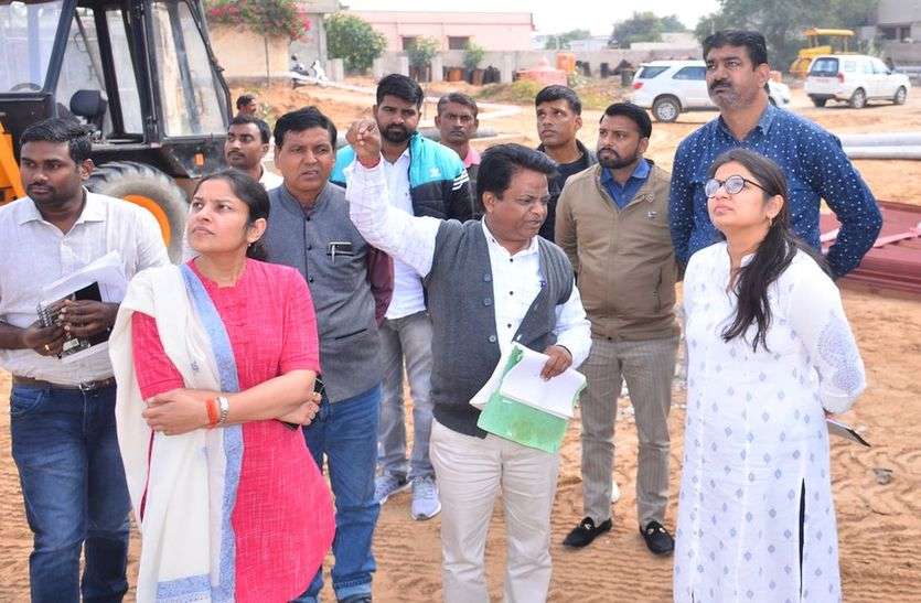 ताजूशाह तकिया व एसटीपी का किया निरीक्षण ताजूशाह तकिया व एसटीपी का किया निरीक्षण