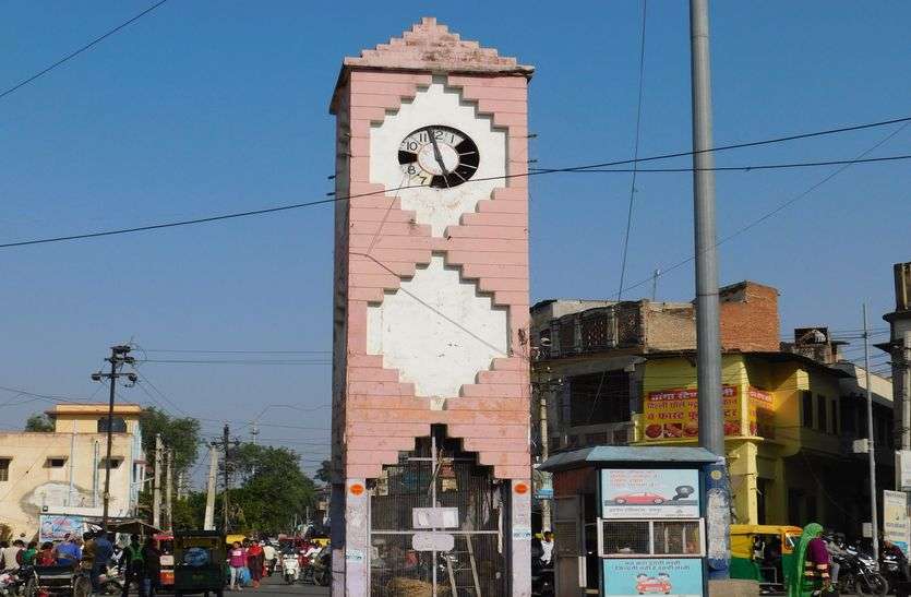 Ghantaghar In Alwar : Alwar Ghanta Ghar Bad Condition अलवर का घंटाघर : कभी मुझे आगे बढ़ता था शहर, अब मैं चुप हूं क्योंकि जिम्मेदारों का ध्यान नहीं है!