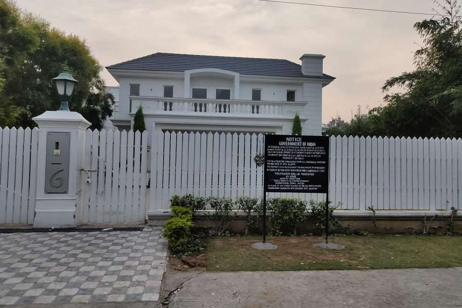 हुड्डा व चौटाला पर ईडी ने कसा शिकंजा
