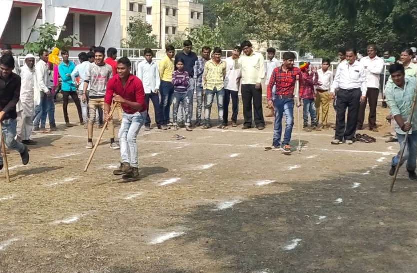 divyang people ne dikhaya hunar patrika khandwa divyang ने दिखाया हुनर, जज्बा दिखाकर पाई जीत