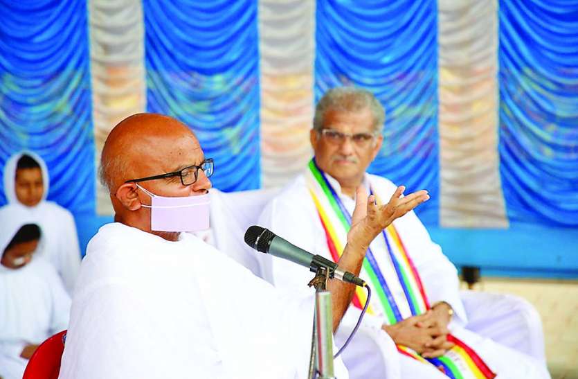 दुनिया का सर्वश्रेष्ठ प्राणी मनुष्य दुनिया का सर्वश्रेष्ठ प्राणी मनुष्य