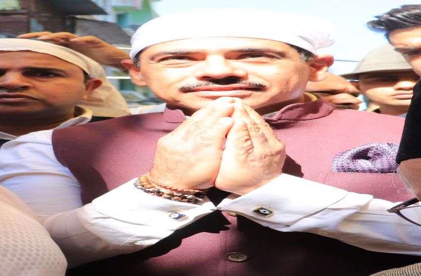 राबर्ट वाड्रा उतरेंगे राजनीति में, मुरादाबाद से चुनाव लडऩे की जताई इच्छा राबर्ट वाड्रा उतरेंगे राजनीति में, मुरादाबाद से चुनाव लडऩे की जताई इच्छा