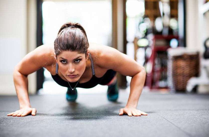 stocksy-woman-gym-pushup-suprijono-suharjoto.jpg इन 10 बातों का जरूर रखे ख्याल आपकी सेहत रहेगी भी दमदार
