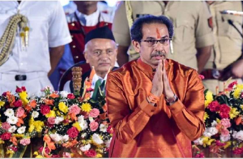 uddhav_thackeray56.jpg शरद पवार ने दिया महाराष्ट्र में सरकार गठन के मुद्दे को नया मोड़, कहा- पावरलेस होता है डिप्टी सीएम