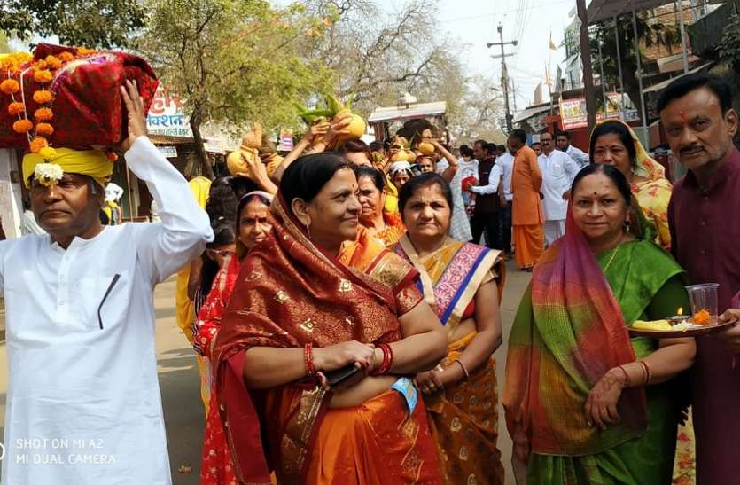 श्री दत्तात्रेय भगवान की मंदिर में हुई प्राण प्रतिष्ठा श्री दत्तात्रेय भगवान की मंदिर में हुई प्राण प्रतिष्ठा