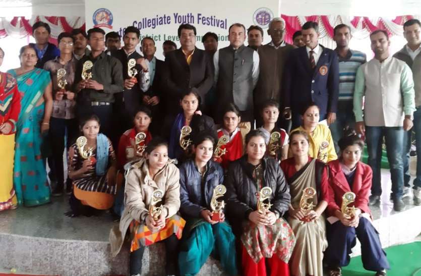 कोटा विश्वविद्यालय का यूथ फेस्टीवल यूथ फेस्टीवल में रही नाचो, गाओ, झूमो की धूम