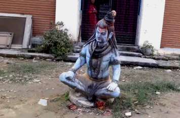 Dispute between NGO and Villagers for Mandir Nirman मंदिर निर्माण को लेकर ग्रामीण व एनजीओ आमने-सामने