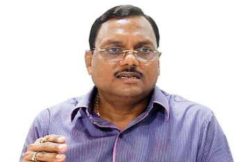 noida authority scam yadav singh get bail and reached home from jail करोड़ों के घोटाले में पूर्व चीफ इंजीनियर यादव सिंह जेल से आया बाहर, 10 लाख के मुचलके पर मिली जमानत