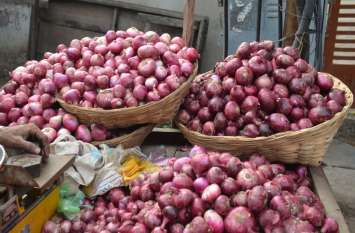 Apple and Pomegranate are more expensive, this thing is no longer avai सेब और अनार से भी महंगी हुई यह चीज अब नहीं मिलती गरीब के घर
