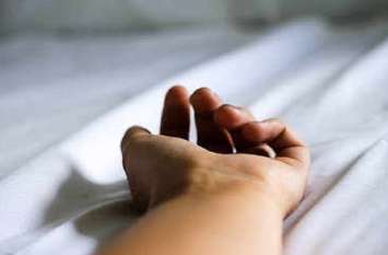 three died and five injured in road accident azamgarh 24 घंटे के भीतर हुए सात हादसे, व्यवसायी समेत तीन की मौत, पांच घायल